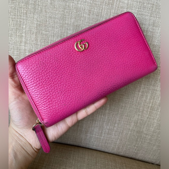 Authentic Gucci GG long zip all around long wallet 456117.584046. - Picture 1 of 14